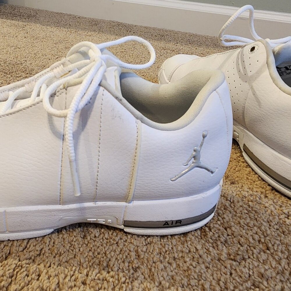 JORDAN TE 2 LOW 'WHITE PURE PLATINUM Sneakers Mens Size 8 - Picture 6 of 7